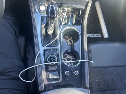 Certified 2023 Nissan Maxima SR w/ Sport Mat Group image 18