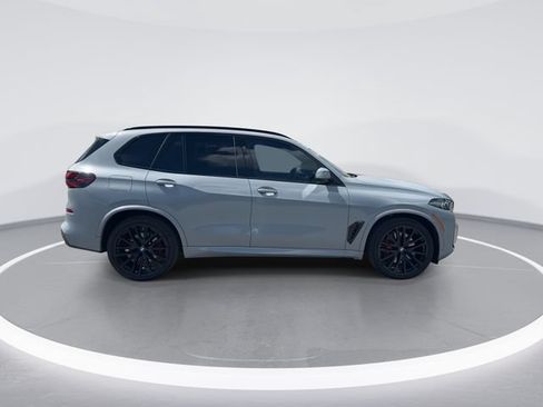 Used 2025 BMW X5 sDrive40i w/ M Sport Package RWD image 8