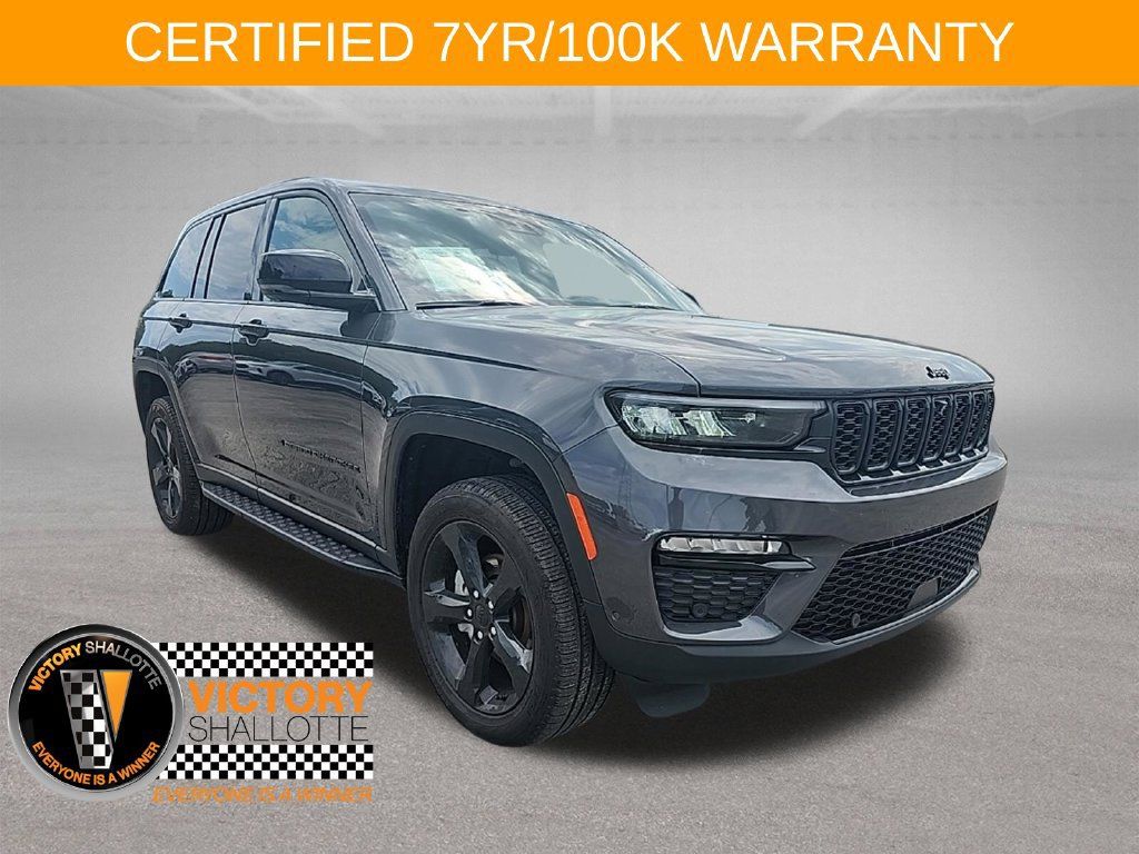 Used 2025 Jeep Grand Cherokee Limited w/ Luxury Tech Group II AWD/4WD image 1
