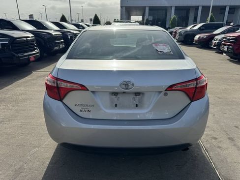 Used 2017 Toyota Corolla L FWD image 6
