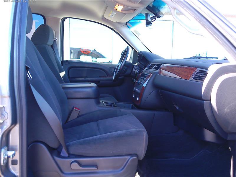 Used 2007 Chevrolet Avalanche LT AWD/4WD image 8