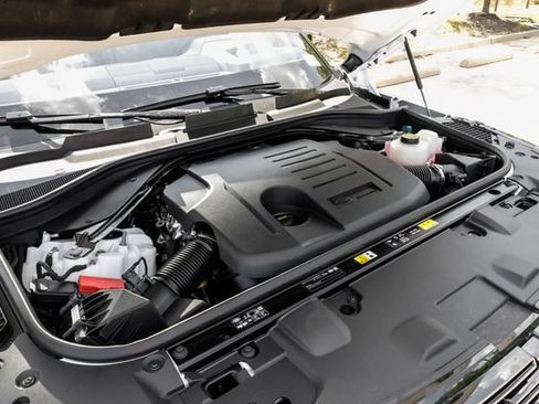 New 2027 Land Rover Range Rover SE AWD/4WD image 64