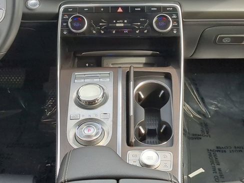 Used 2024 Genesis GV80 3.5T image 19