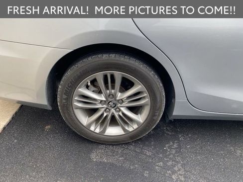 Used 2016 Toyota Camry SE image 8
