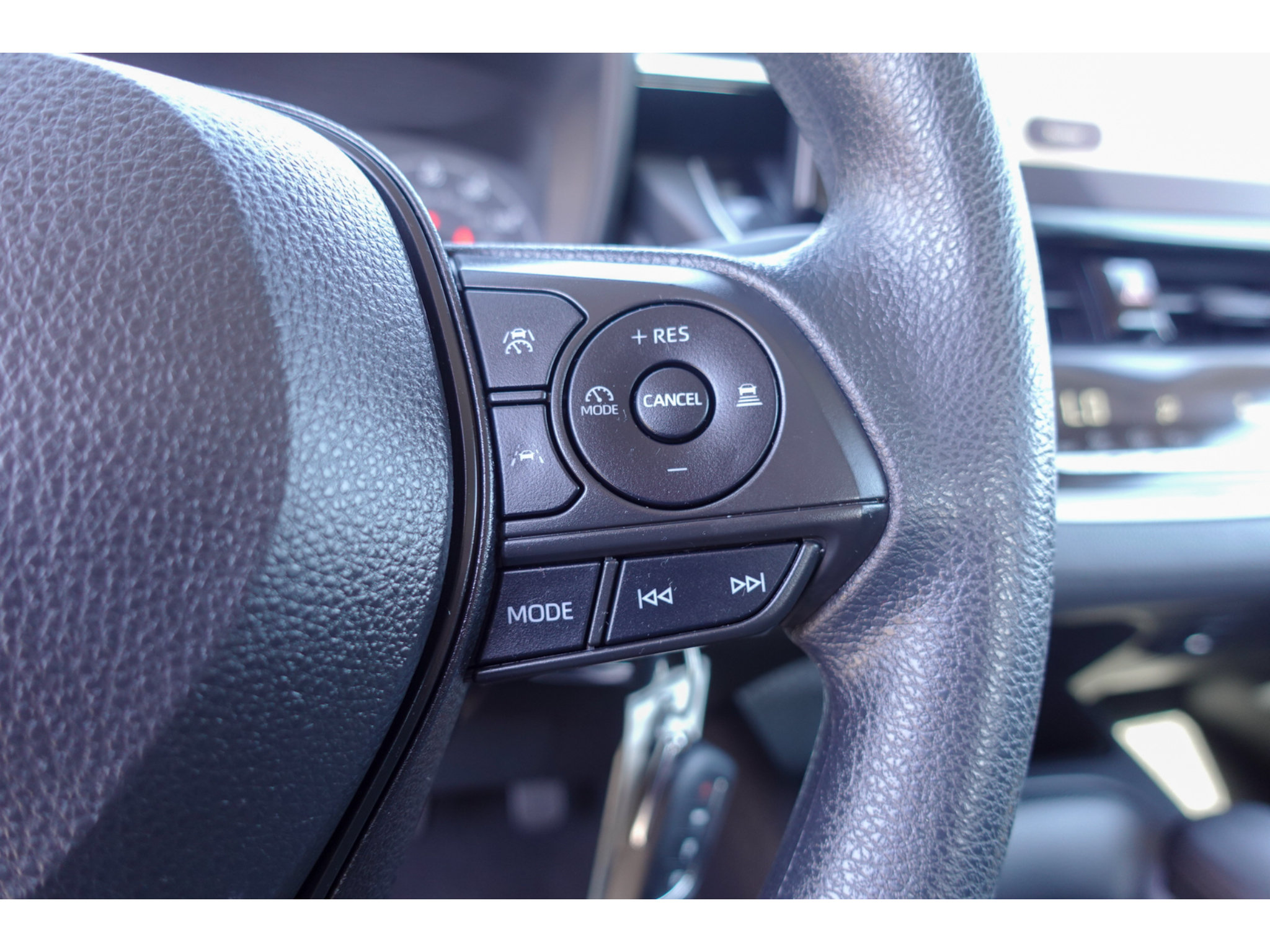 Certified 2024 Toyota Corolla LE FWD image 15