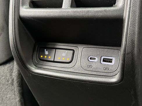 Used 2019 Cadillac XT4 Premium Luxury image 27