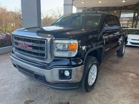 Used 2015 GMC Sierra 1500 SLE w/ SLE Value Package image 3