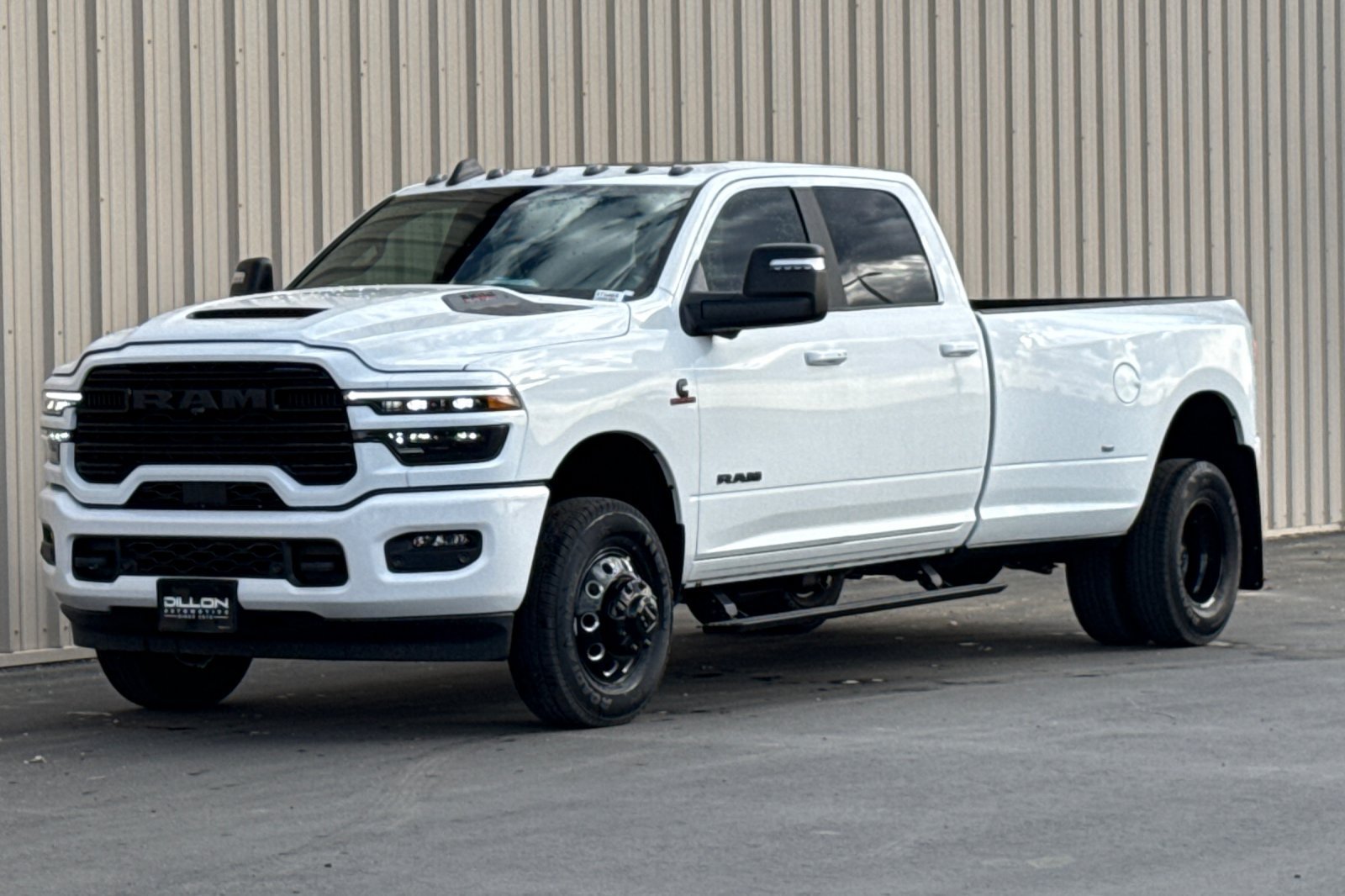 New 2026 RAM 3500 Laramie AWD/4WD image 3