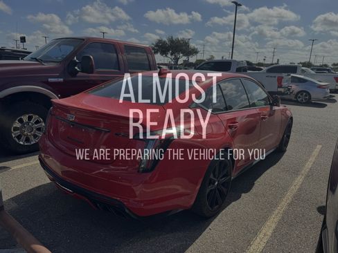 Used 2024 Cadillac CT5 V w/ Platinum Package RWD image 4