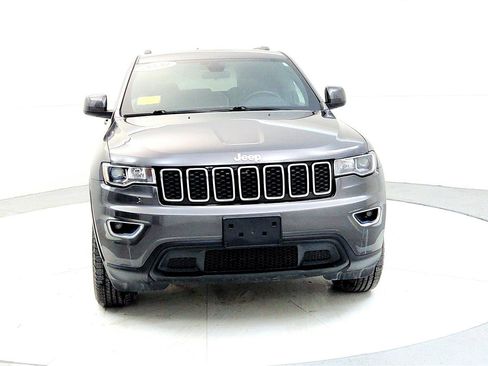 Used 2020 Jeep Grand Cherokee Laredo image 8