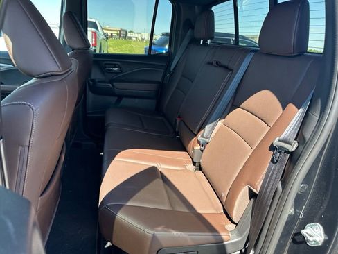 Certified 2025 Honda Ridgeline RTL+ image 14