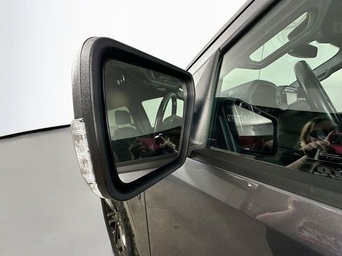 Used 2022 Ford F150 XLT w/ Equipment Group 302A High RWD image 38