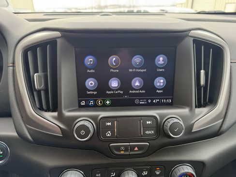 Used 2024 GMC Terrain AT4 image 15