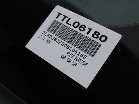 Used 2012 Lincoln MKX AWD image 41