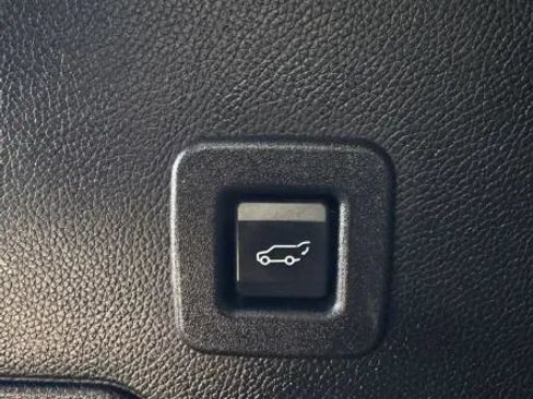 Used 2016 Ford Expedition Platinum RWD image 50