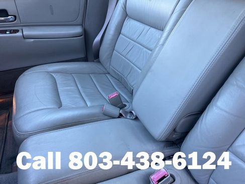 Used 2000 Lincoln Town Car Executive image 24