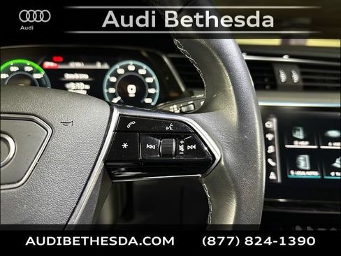 Certified 2024 Audi Q8 e-tron Prestige w/ Prestige Package AWD/4WD image 19