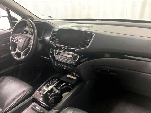 Used 2019 Honda Pilot Elite image 14