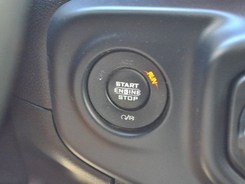 Used 2019 Jeep Wrangler Rubicon AWD/4WD image 27