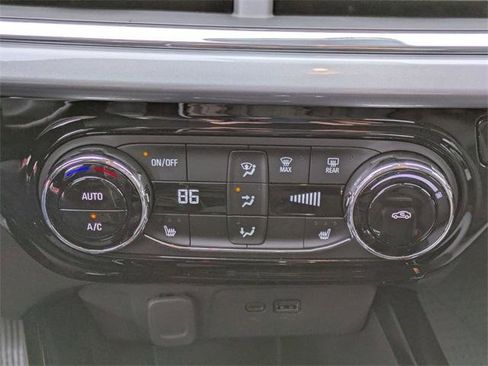 New 2026 Chevrolet Trax LT w/ Driver Confidence Package image 20