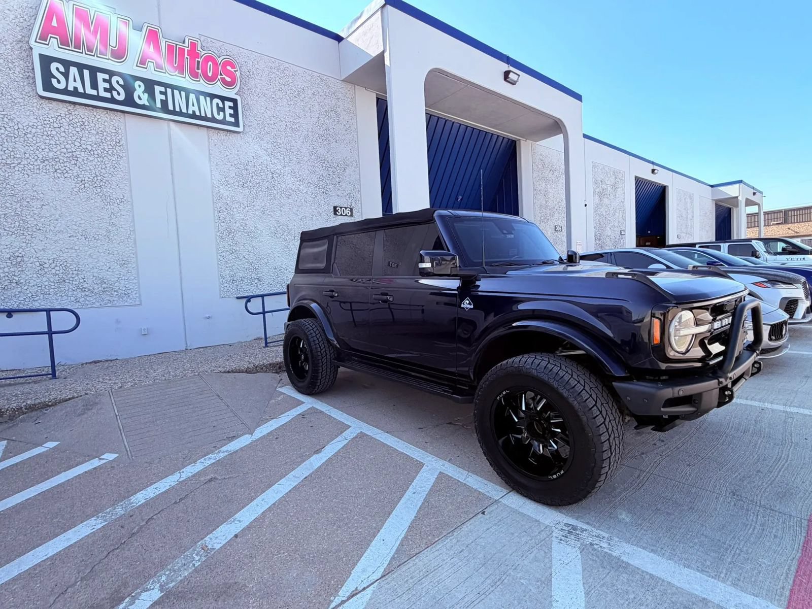 Used 2021 Ford Bronco Outer Banks AWD/4WD image 8