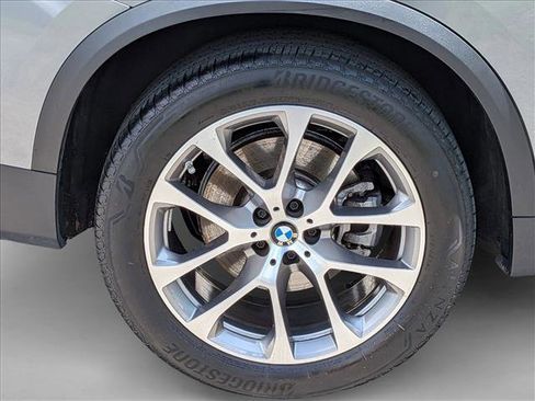 Used 2024 BMW X5 sDrive40i w/ Premium Package RWD image 24