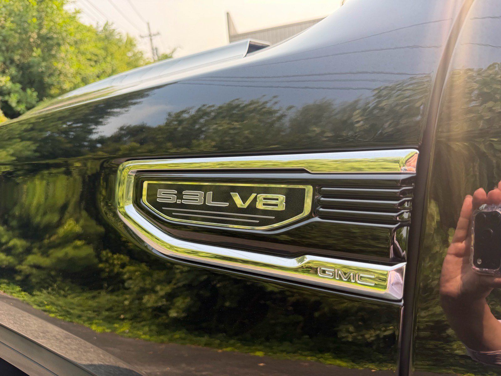 Used 2025 GMC Sierra 1500 SLT AWD/4WD image 10