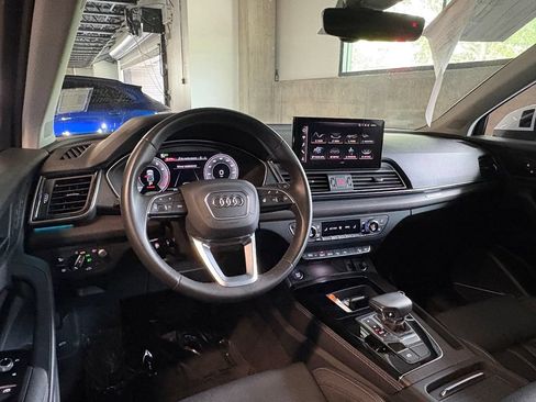 Used 2023 Audi Q5 2.0T Prestige w/ Prestige Package AWD/4WD image 14