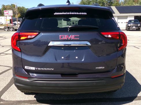 Used 2018 GMC Terrain SLE w/ Driver Convenience Package AWD/4WD image 8