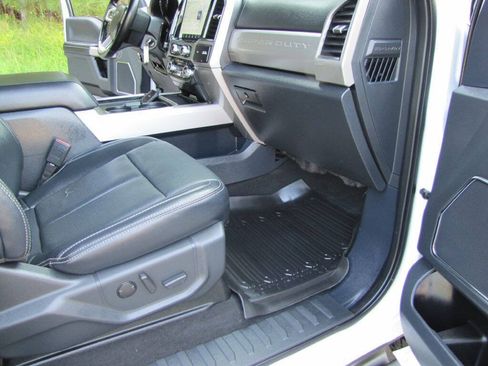 Used 2022 Ford F250 Lariat w/ Lariat Value Package AWD/4WD image 20