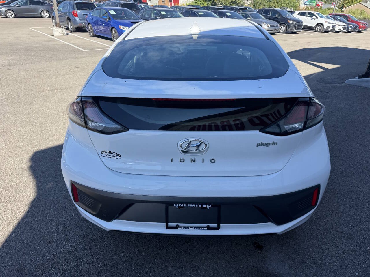 Used 2020 Hyundai Ioniq SEL FWD image 9