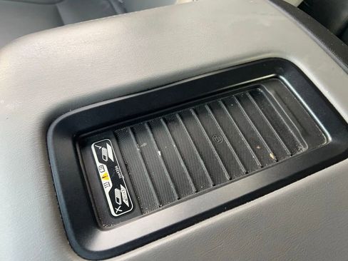 Used 2015 Chevrolet Tahoe LT w/ Luxury Package image 31