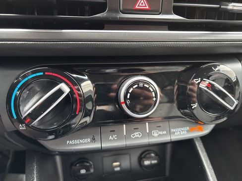 Used 2023 Hyundai Kona SEL image 15