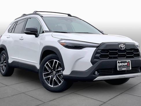 New 2026 Toyota Corolla Cross XLE FWD image 2