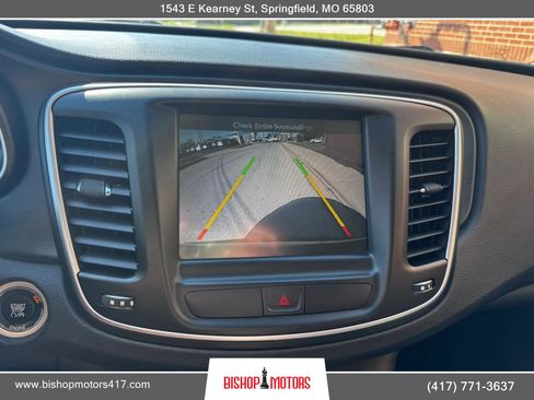 Used 2015 Chrysler 200 Limited w/ Convenience Group image 25