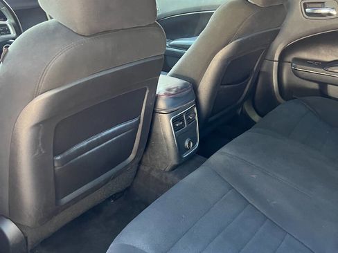 Used 2014 Dodge Charger SXT image 14