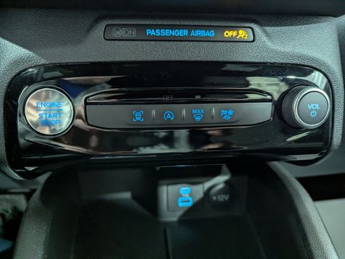 Used 2023 Ford Escape ST-Line Select w/ Tech Pack #1 image 17