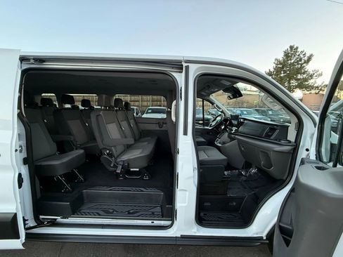 Used 2023 Ford Transit 350 XLT image 18