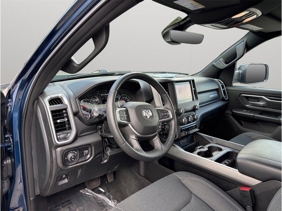 Used 2023 RAM 1500 Big Horn AWD/4WD image 6