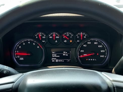 Used 2020 Chevrolet Silverado 1500 Custom Trail Boss w/ Custom Convenience Package AWD/4WD image 17
