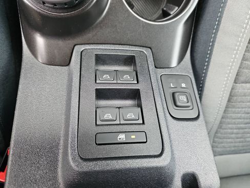 Used 2022 Ford Bronco Outer Banks AWD/4WD image 24