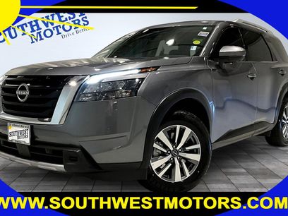 Used 2025 Nissan Pathfinder SL
