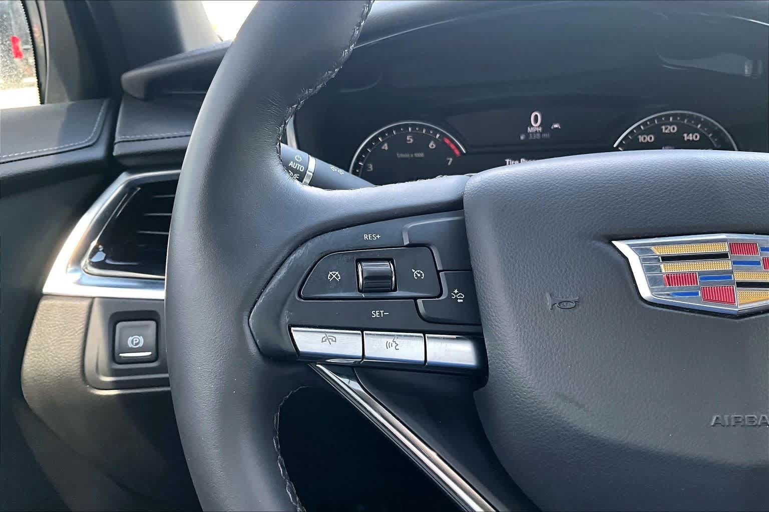 Used 2023 Cadillac XT6 Luxury FWD image 20