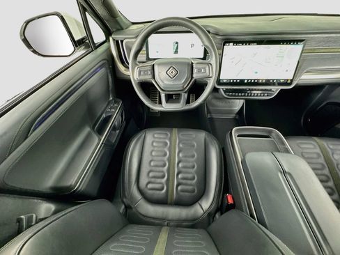 Used 2024 Rivian R1S Adventure AWD/4WD image 17