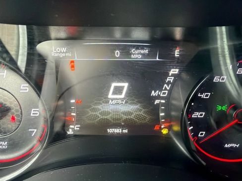 Used 2017 Dodge Charger R/T RWD image 14