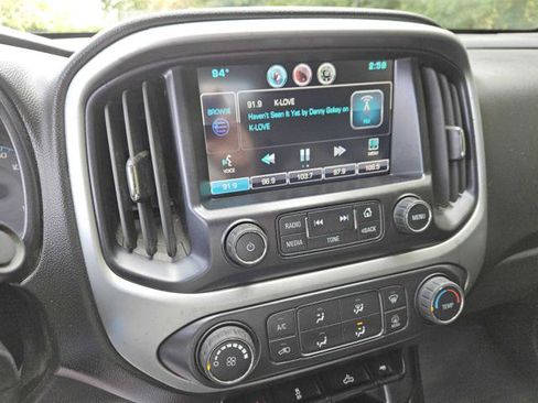 Used 2015 Chevrolet Colorado LT w/ LT Convenience Package RWD image 17
