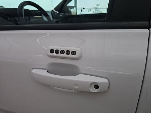 Used 2024 Ford Ranger Raptor image 9