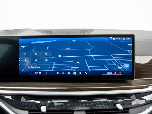 Used 2024 BMW X7 xDrive40i image 23