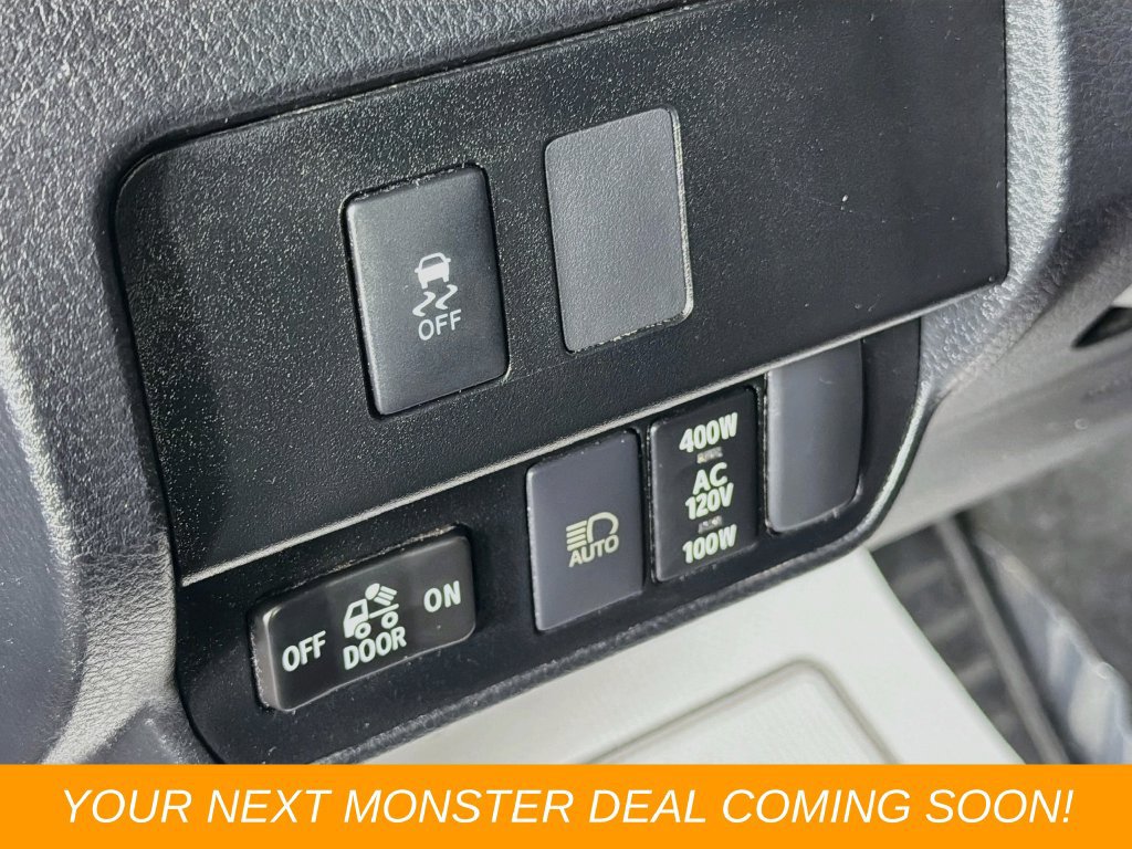 Used 2020 Toyota Tacoma TRD Sport AWD/4WD image 10