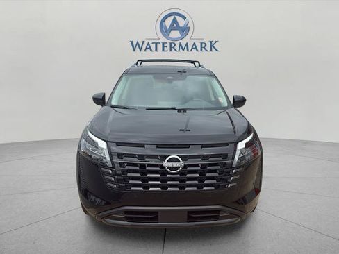 New 2026 Nissan Pathfinder SV w/ SV Premium Package FWD image 8
